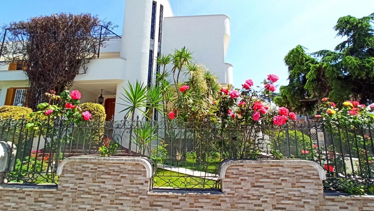 Villa Mary - Apartments Трані Екстер'єр фото